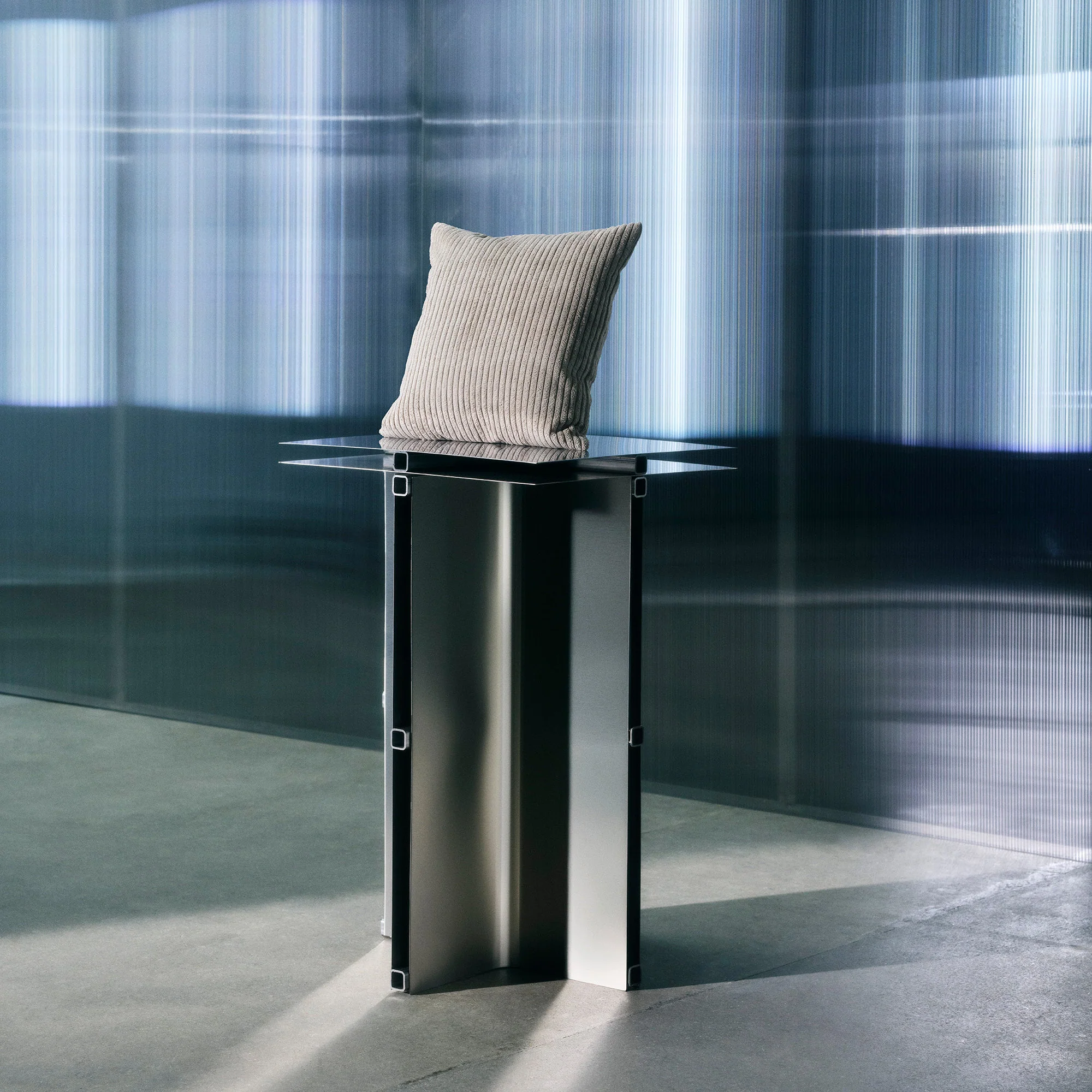 SJUR 40x40 - Image 3